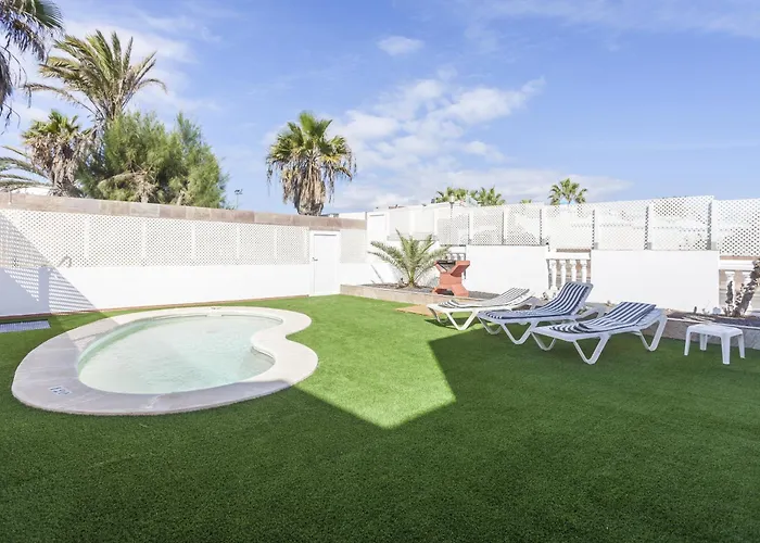 Galera Beach Boutique Art Villas With Private Pools, Free Wifi & Bbq, Corralejo By Amazzzing Travel