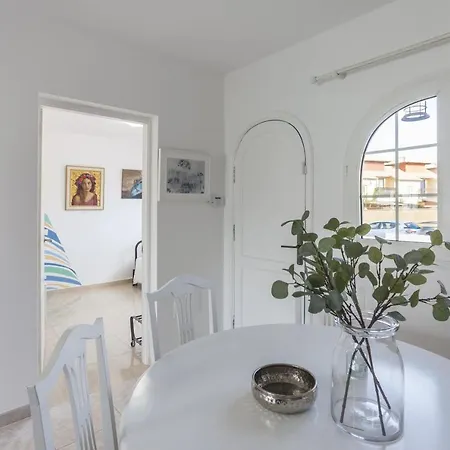 Galera Beach Boutique Art Villas With Private Pools, Free Wifi & Bbq, Corralejo By Amazzzing Travel Exterior photo