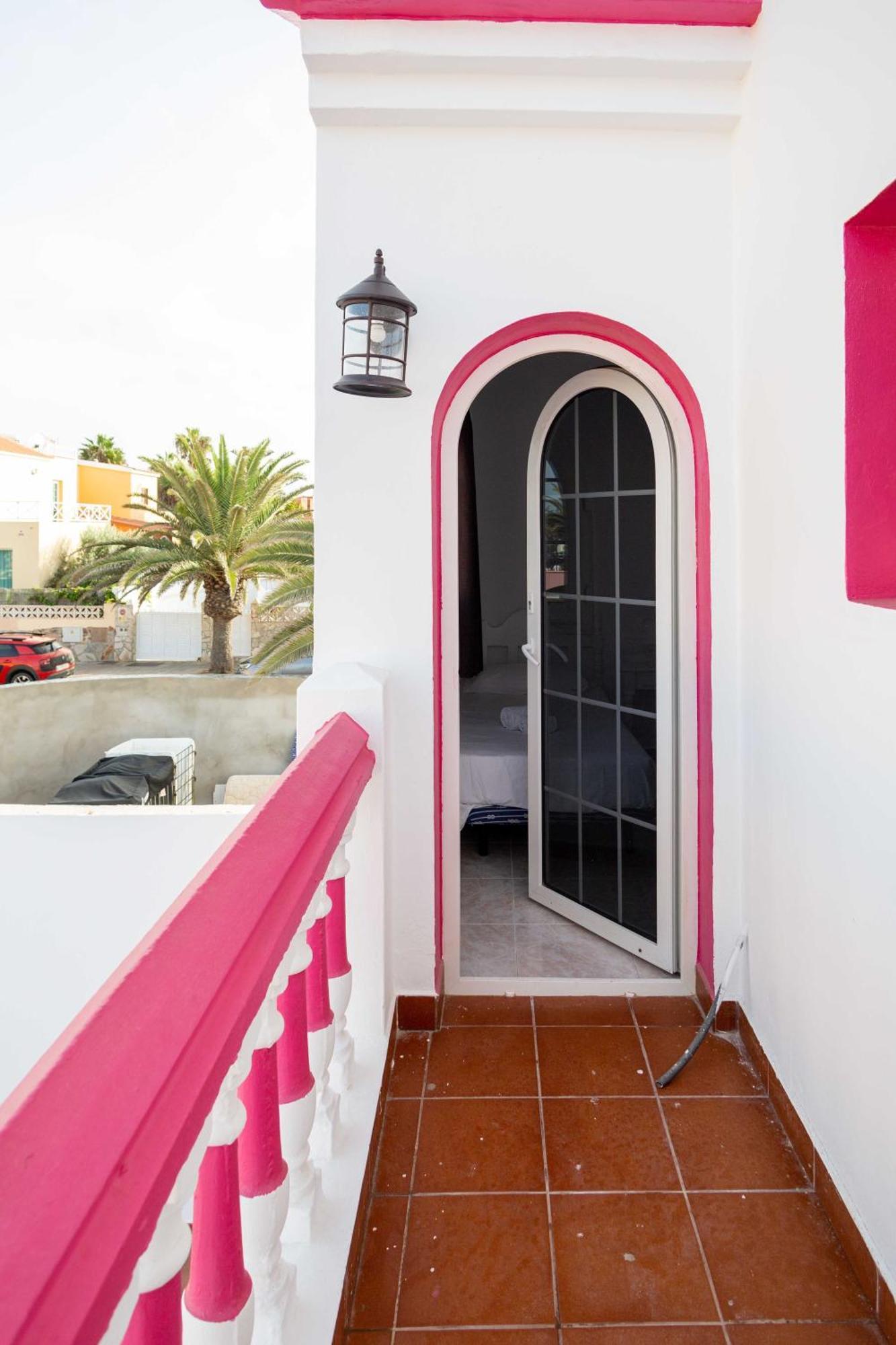 Galera Boutique Art Villas, By Amazzzing Travel Villa Corralejo